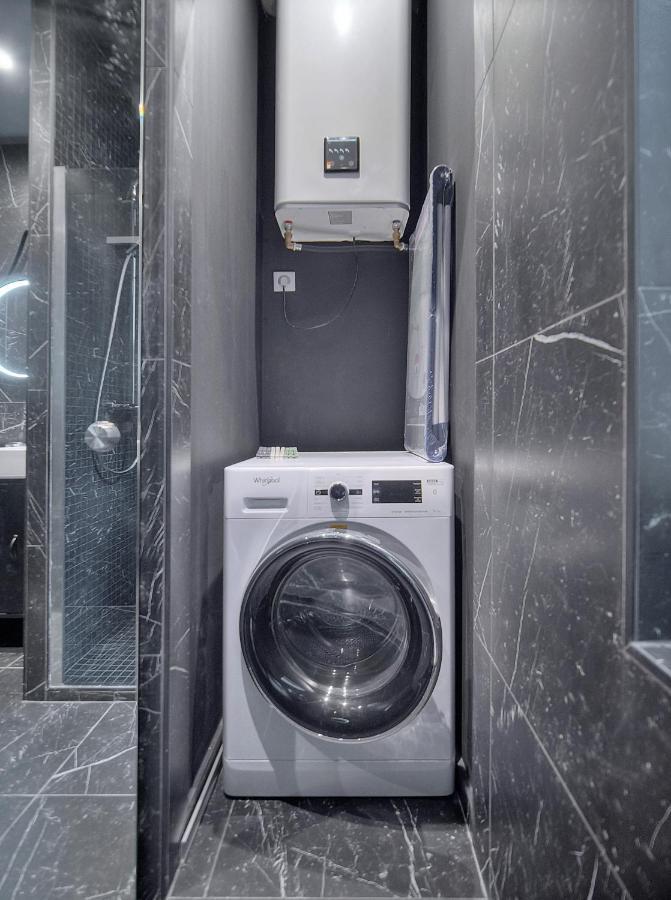 Superbe Flat 2 And 1 Canape Convertible 3p1 Apartamento *